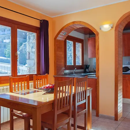 Apartment Solana De