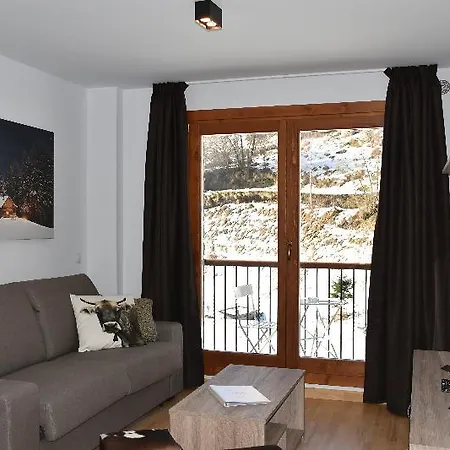 Apartment Solana De